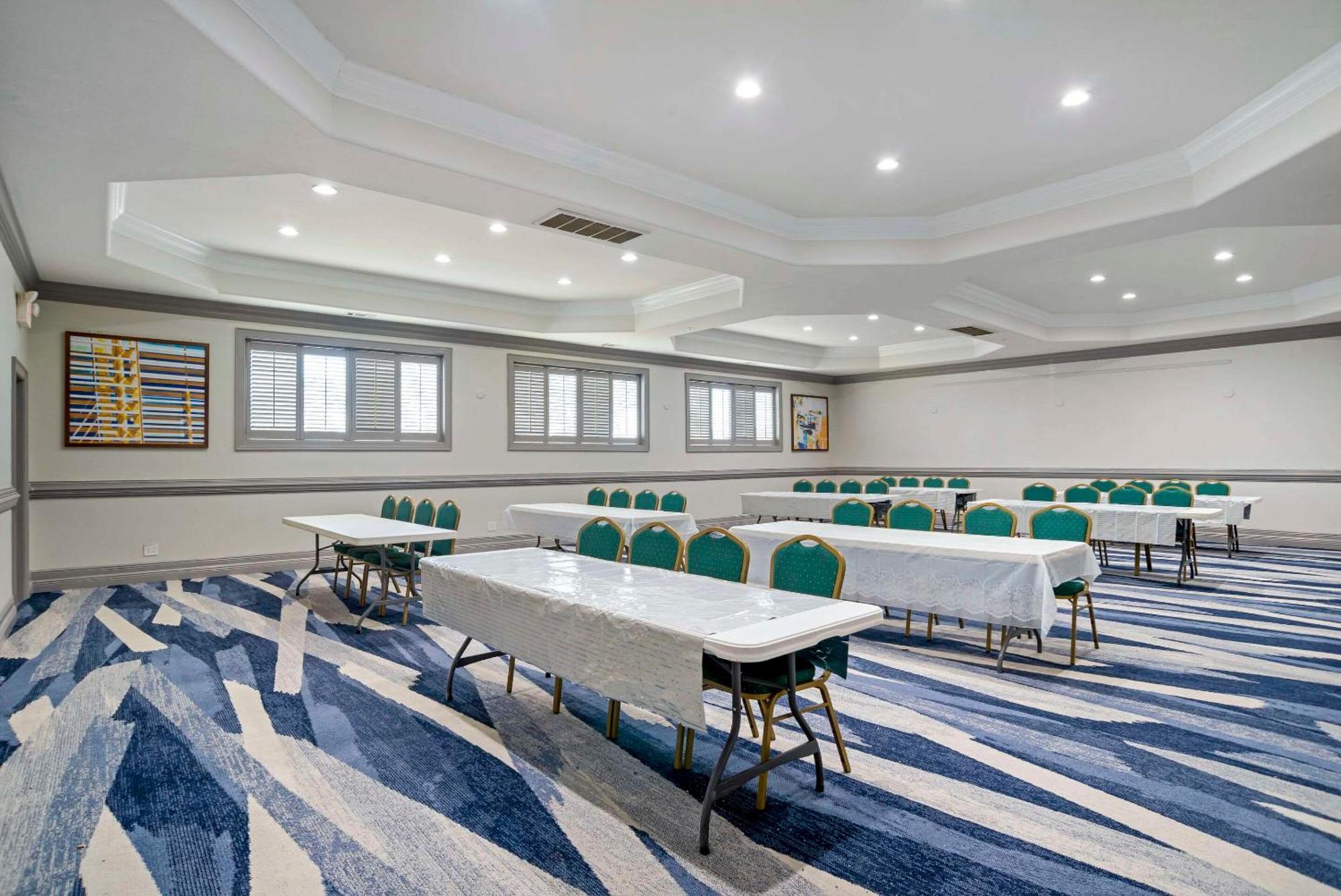 Locanda Comfort Pensacola Near Nas Corry Station Beach Haven
