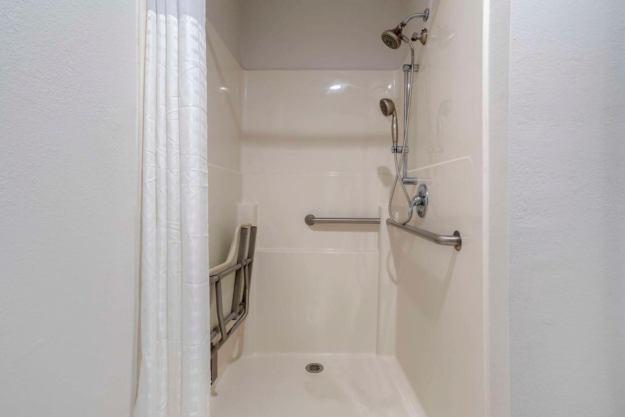 Comfort Pensacola Near Nas Corry Station 2* Beach Haven